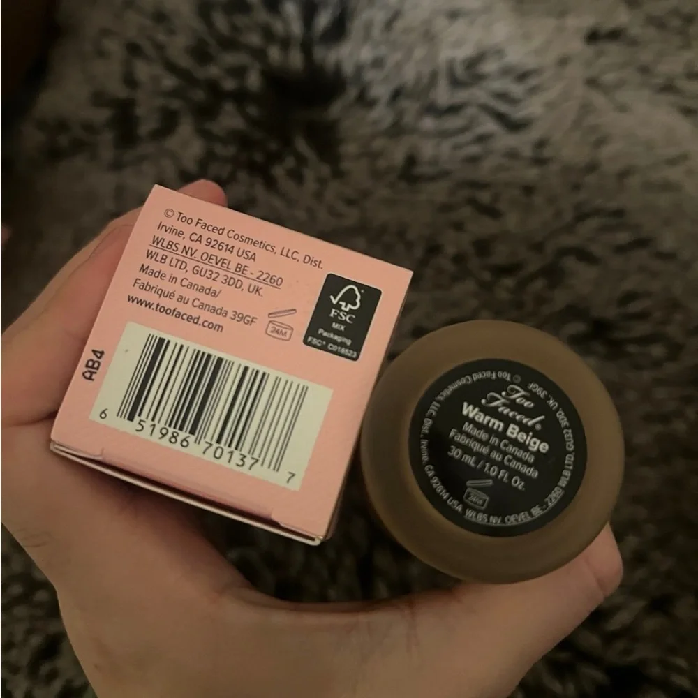 Too Faced Born This Way Undetectable Foundation Warm Beige